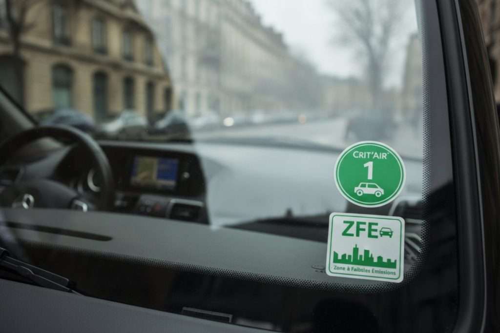 V9 sur carte grise : norme Euro, Crit’Air et ZFE